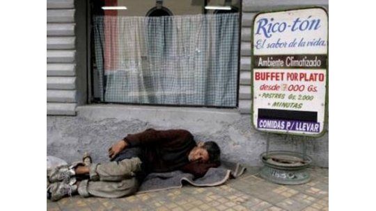 A 10 años de la gran crisis, Uruguay tiene cuentas pendientes