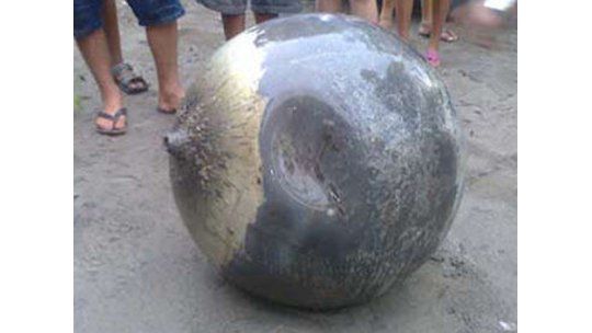 Objeto metálico que cayó del cielo causó desconcierto en Brasil