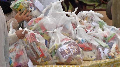 el dia del nino se festejo en merenderos con regalos y alimentos