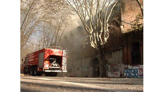 Se incendió un galpón de la vieja estación de AFE