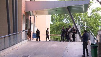 Foto: Subrayado. Emergencia del hospital Pasteur.