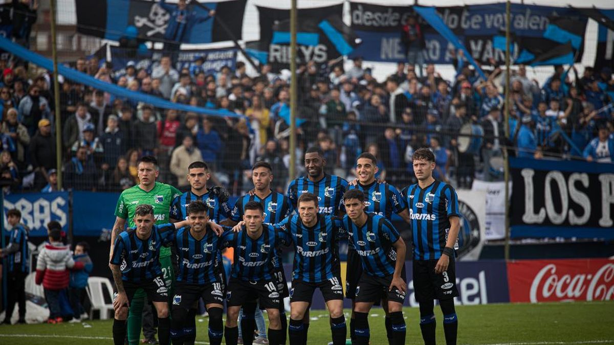 Gana Liverpool torneo Clausura del fútbol de Uruguay - Prensa Latina