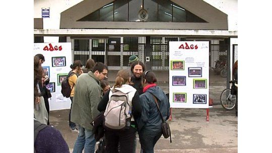 Directores suspenden el cierre de liceos y sigue la negociación