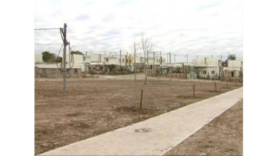 Saneamiento, agua y luz para asentamiento de Malvín Norte