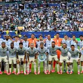 Empate en el debut: Uruguay y Arabia Saudita terminaron 1-1 por el Grupo H Empate en el debut: Uruguay y Arabia Saudita terminaron 1-1 por el Grupo H