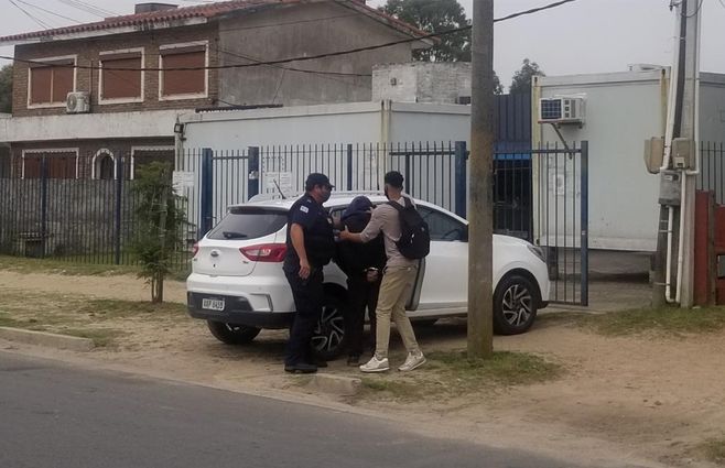Policía-imputado-tráfico-de-armas-canelones.jpg
