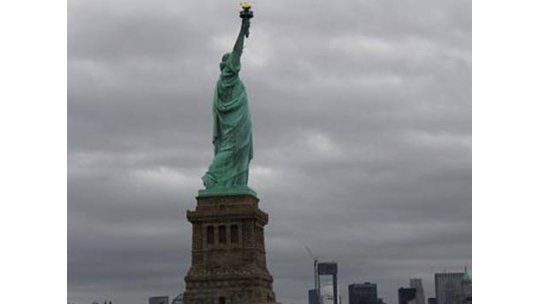 Huracán Sandy viaja a 24 kilómetros por hora hacia Nueva York