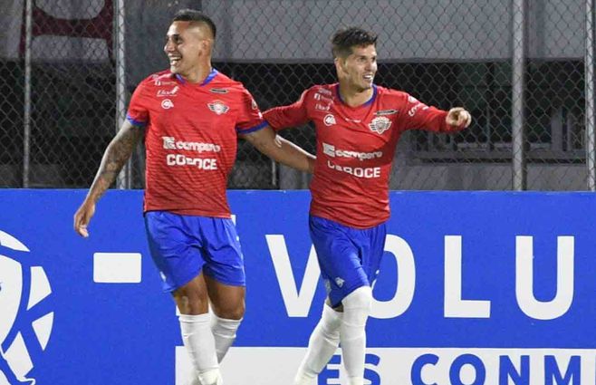 wilstermann-peñarol.jpg