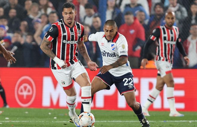 nacional sao paulo libertadores foco uy.jpg