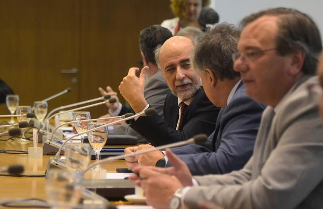 LACALLE CONSEJO DE MINISTROS DICIEMBRE 2022 EVALUACION AÑO FOCO UY (3).jpeg