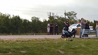un motociclista murio tras chocar contra el guardarrail de la ruta 9 cerca del chuy