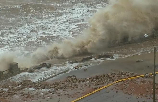 VIENTO-TEMPORAL-TORMENTA-RAMBLA.jpg