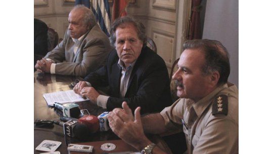 Militares uruguayos cercados por rebeldes están en buen estado