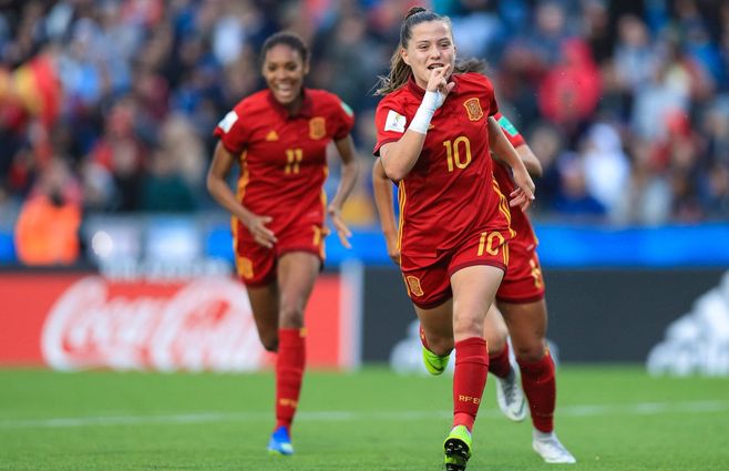 FOTO: Getty Images. Claudia Pina, goleadora de España y la mejor jugadora del mundial.