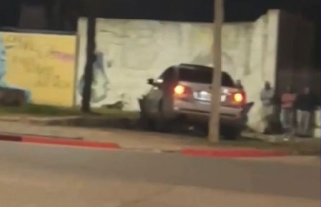 auto-fuga-policia-atropellado