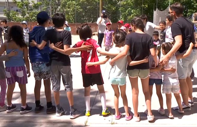 niños-escuela-de-verano-enero-de-2023