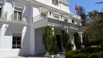 delincuente ingreso con un revolver calibre 22 a la embajada de espana en montevideo