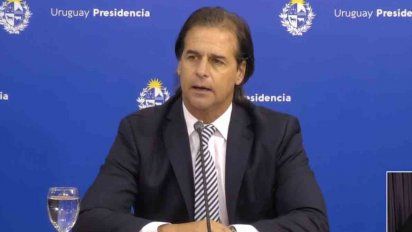 baja la aprobacion de la gestion de lacalle pou entre noviembre y enero