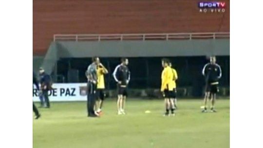 Peñarol reconoció el Pacaembú y espera la final