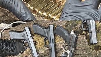 Fotos: Nicolás Martinelli, en X. Armas y municiones incautados este viernes en Cerro Norte.