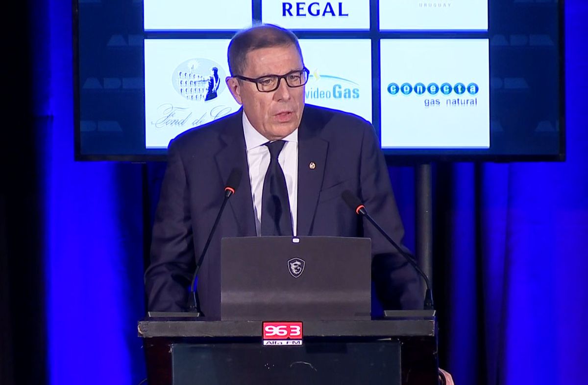 Oddone: "A nadie se le puede ocurrir que un equipo económico en Uruguay se está rifando la sostenibilidad fiscal, es temerario decir eso"