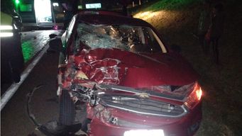 fallecio joven de 22 anos tras chocar su moto contra un auto en ruta 10