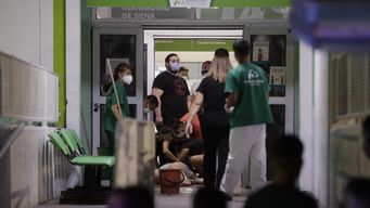 Hospital de Buenos Aires con paciente ingresado de urgencia. (AFP).