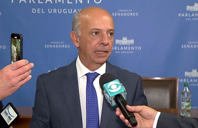 Javier-García-senado-marzo-antisemitismo.jpg