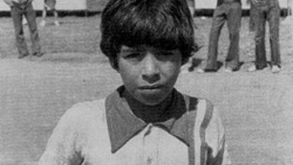 Maradona con la camiseta de Cebollitas a principios de los años 70.&nbsp;