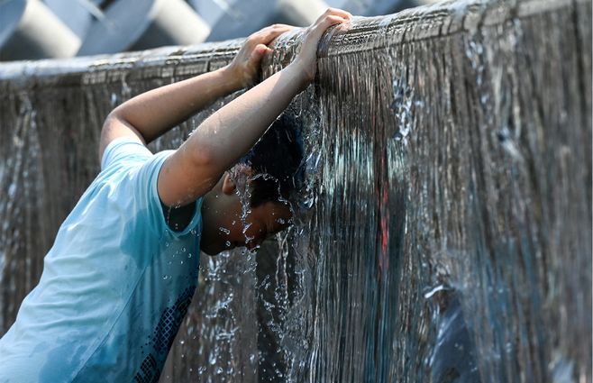 Aviso de Inumet por ola de calor. Foto: archivo AFP.