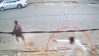 corridas y tiros a plena tarde en el barrio reus: un video es el principal elemento de la investigacion