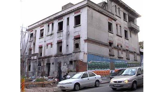 Vecinos conformes con el desalojo de edificio de Parque Rodó