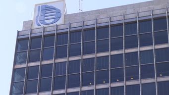 estafas: 70 clientes afectados demandan al brou y le reclaman usd 300.000 