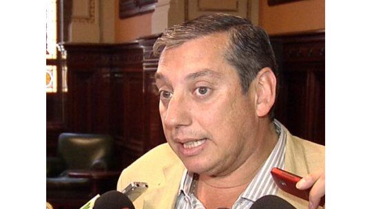 Intendentes blancos reunidos por denuncia penal contra Enciso