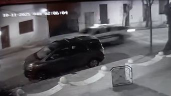 joven de 19 anos esta grave tras chocar su moto con la de un policia durante una persecucion en colonia