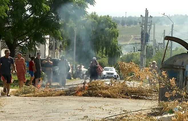Pablo Ferreri, presidente de OSE, se refirió al reclamo de vecinos de La Fortaleza, en el Cerro, que el lunes reclamaron por estar hace un mes sin agua (foto).