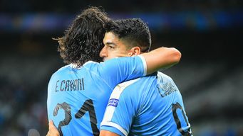 uruguay recibe a venezuela en partido clave para seguir en zona de clasificacion