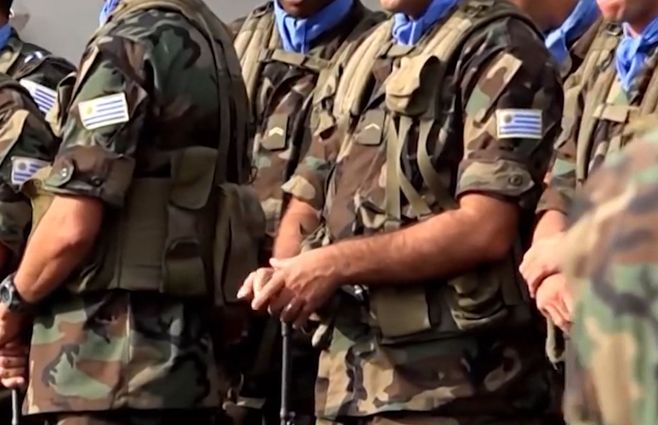 Cascos-Azules-Uruguqay-Congo-parados.jpg