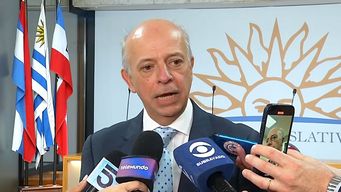 javier garcia interpelara a la ministra lazo por la decision del gobierno de rescindir el contrato con cardama