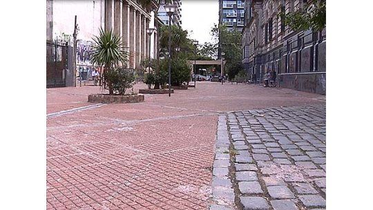 Hombre internado grave tras ser apuñalado en plena calle