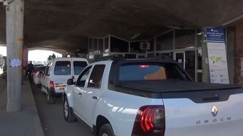 argentina anuncia a fin de mes apertura de fronteras y uruguay prepara medidas para turistas