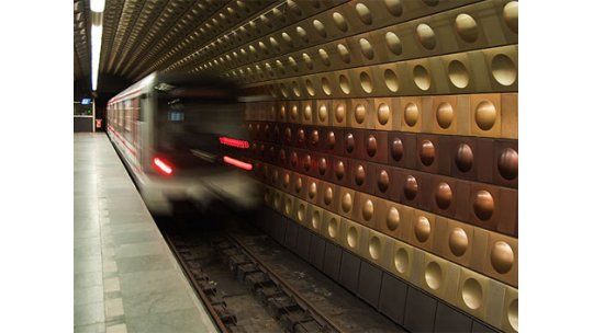 Praga tendrá metros con vagones solo para solteros