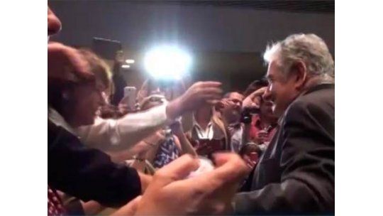 Mujica se reunió con uruguayos en Nueva York