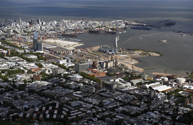 Montevideo tiempo clima aerea AFP.jpg