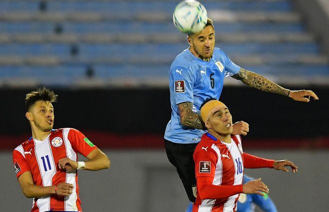 Uruguay-Paraguay-foto-con-Vecino.jpg