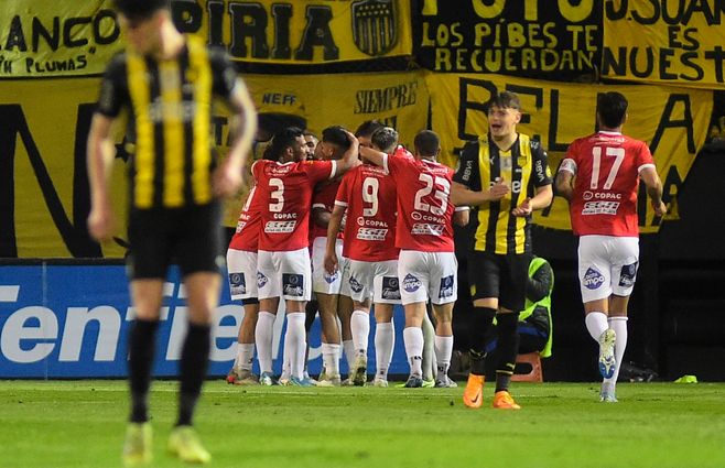 rentistas peñarol tanda 3 foco uy (1).jpeg