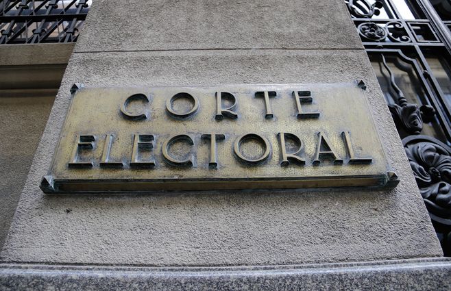 corte-electoral-fachada-focouy.jpg