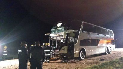 Los restantes pasajeros estaban en shock, algunos con contusiones, pero ninguno presentaba lesiones de consideración.&nbsp;