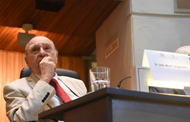 Foto: FocoUy. Julio María Sanguinetti.