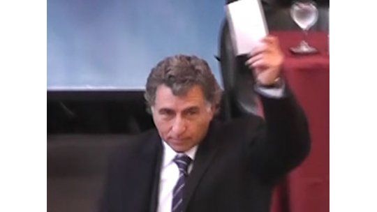 Dura e irónica respuesta de Darío Pérez al “agravio” de Agazzi